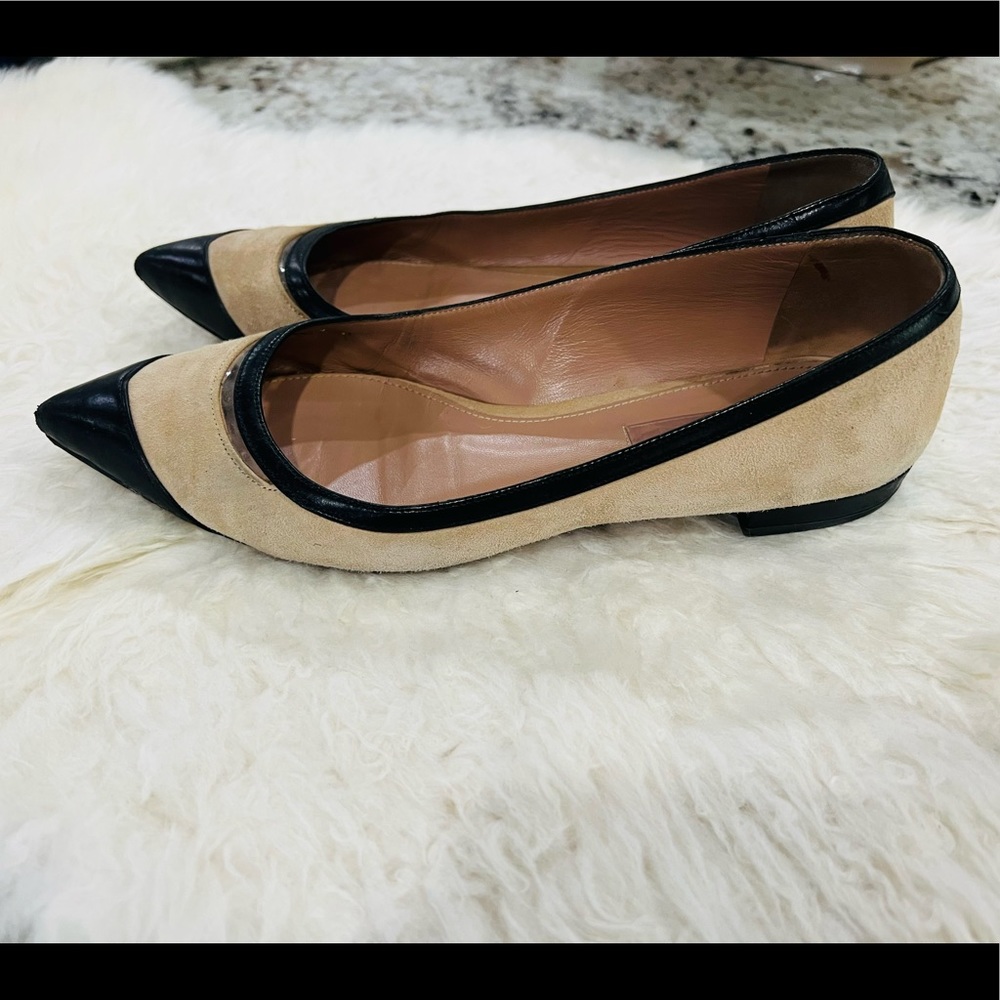 Hugo Boss Flats - Picture 8 of 13